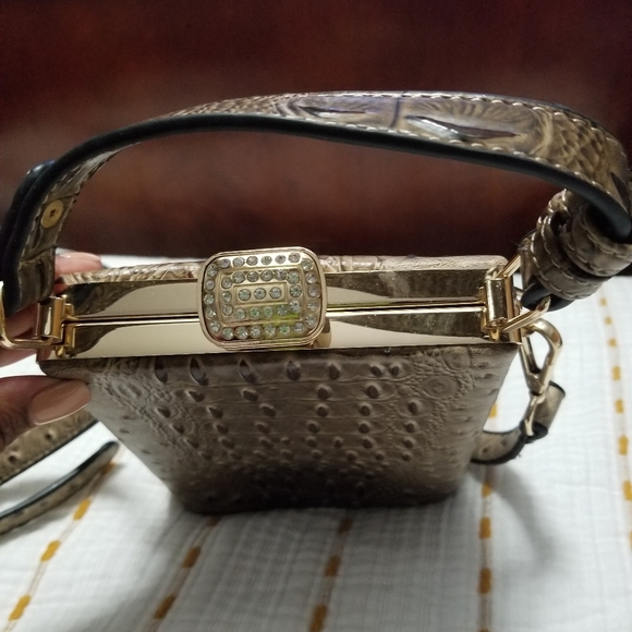 Small pretty fashion handbag. Used only once - Picture 3 of 6